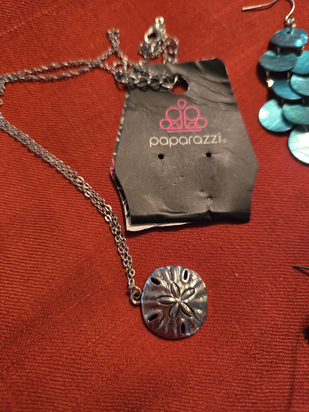 Jewelry Bundle Summer Beach Vacation Flip Flop & Tiered Earrings Shell Necklace - Picture 4 of 4